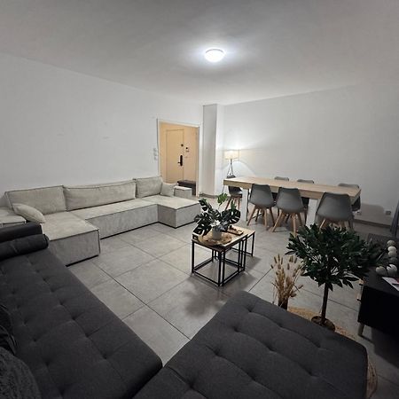 Le Spacieux - Circuit - Parking - 8 Personnes - Reve Au Mans Appartement Le Mans Buitenkant foto