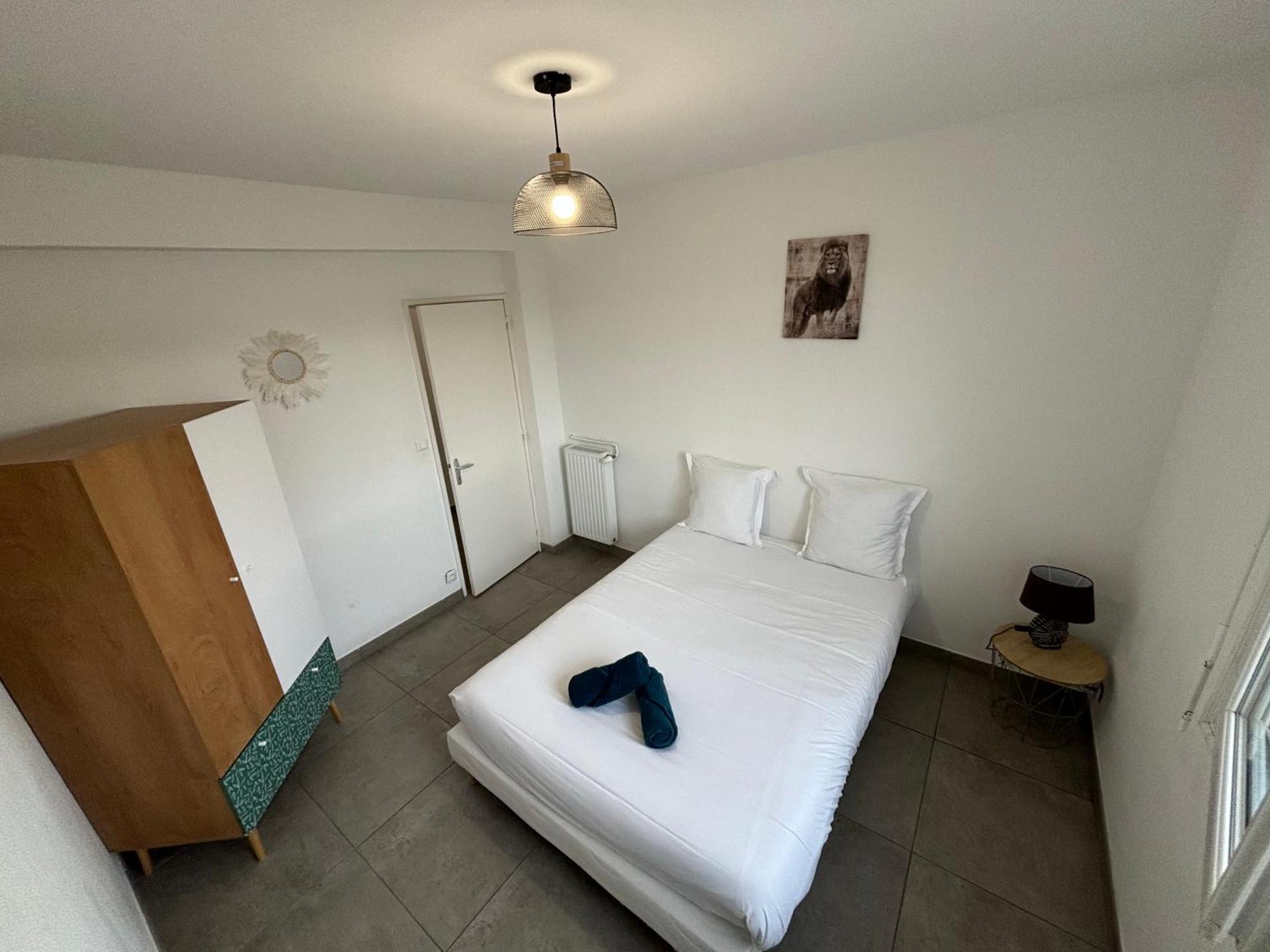 Le Spacieux - Circuit - Parking - 8 Personnes - Reve Au Mans Appartement Le Mans Buitenkant foto